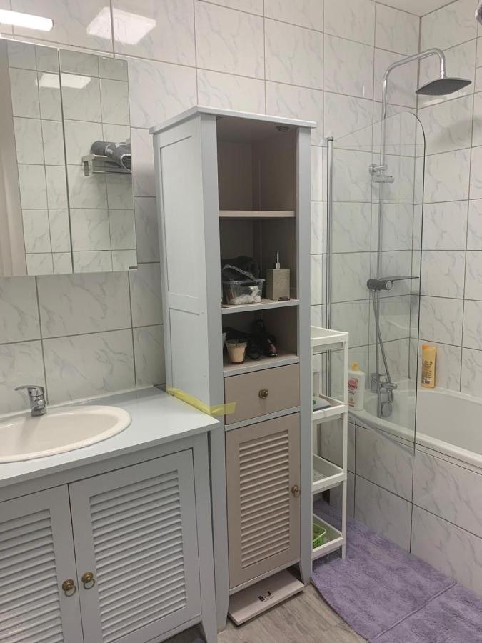 Grand appartement proche de Paris Chille Extérieur photo